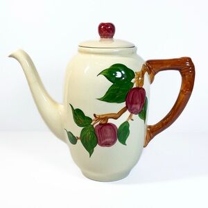 FRANCISCAN Earthenware Red Apple Coffee Pot with Lid